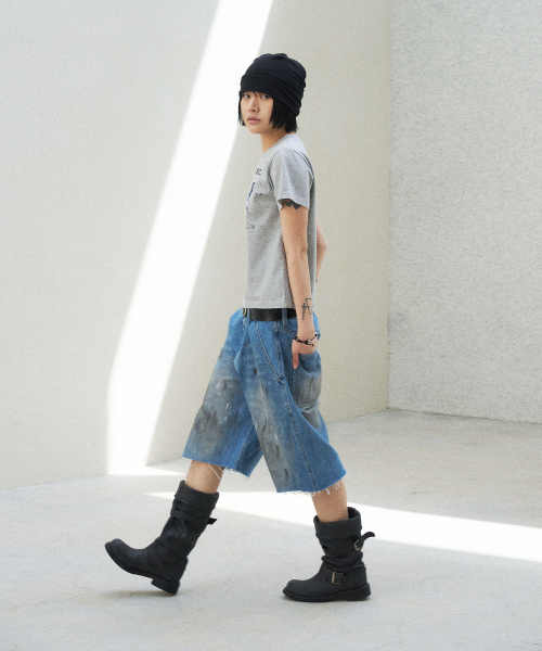 SLOWACID（スローアシッド）の「レトロダーティペインテッドデニムショーツ[ブルー]（デニムパンツ・レディース・その他・SMALL/MEDIUM/LARGE/X-SMALL/X-LARGE）」の3枚目の写真