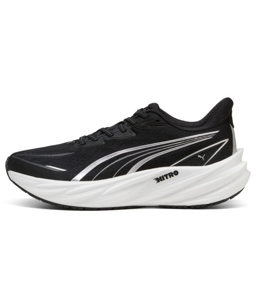 PUMA(プーマ)の「PUMA プーマ ウィメンズ ヴェロシティ ニトロ 5 ワイド ランニングシューズ(スニーカー・レディース・ブラック×ホワイト/ブラック・25.0cm/25.5cm/26.0cm/24.5cm/23.0cm/23.5cm/24.0cm/22.5cm)」の1枚目の写真