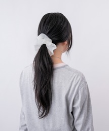 4quince（フォークインス）の「アイレットシアーシュシュ（シュシュ）」