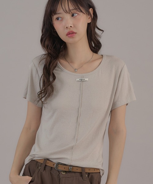 apres jour mignon(アプレジュールミニョン)の「タグ付きシアートップス(Tシャツ/カットソー・レディース・グレー/オフホワイト/ピンク/ブルー/ブラウン系その他・LARGE/フリー)」の2枚目の写真