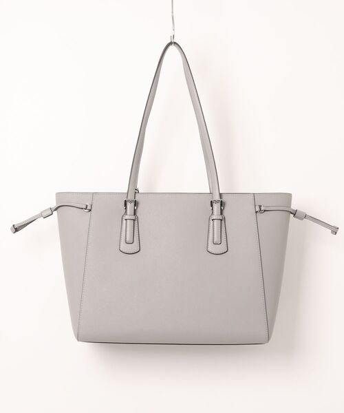 MICHAEL KORS(マイケルコース)の「VOYAGER サフィアーノ レザー トートバッグ ラージ(トートバッグ・レディース・グレー系・FREE)」の5枚目の写真