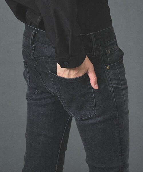 5351 POUR LES HOMMES(ゴーサンゴーイチプールオム)の「メタリック スキニー デニムパンツ(デニムパンツ・メンズ・ブラック/インディゴブルー・44/46/48/50)」の21枚目の写真
