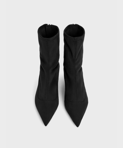 CHARLES & KEITH(チャールズ & キース)の「ポインテッドヒール アンクルブーツ(ブーツ・レディース・ブラック系その他2/ブラウン系その他・25.5cm/25cm/24.5cm/23.5cm/23cm/22.5cm)」の7枚目の写真