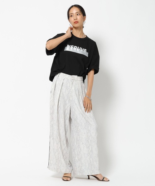 HEREIAM(ヘレイアム)の「【HEREIAM】パイピングトロミパンツ(その他パンツ・レディース・パイソン/ブラック/ライトブルー・SMALL/MEDIUM)」の13枚目の写真