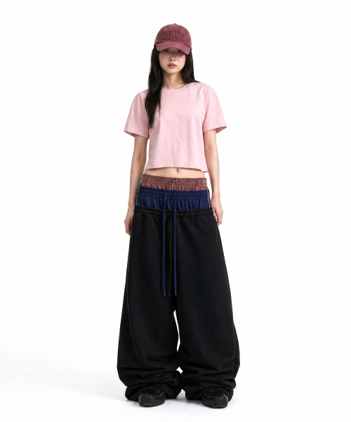 C WEAR BY THE GENIUS(シーウェアバイザジーニアス)の「オーバーサイズクロップTシャツライトピンク(Tシャツ/カットソー・レディース・その他・SMALL/MEDIUM/LARGE/X-LARGE/X-SMALL)」の2枚目の写真