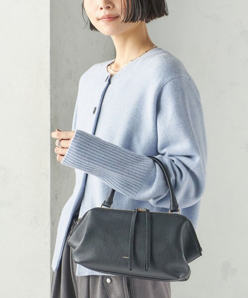 LORISTELLA（ロリステッラ）の「LORISTELLA: ワン ハンドル ボストン（ボストンバッグ・レディース・キャメル/ブラック・ONE SIZE）」の4枚目の写真