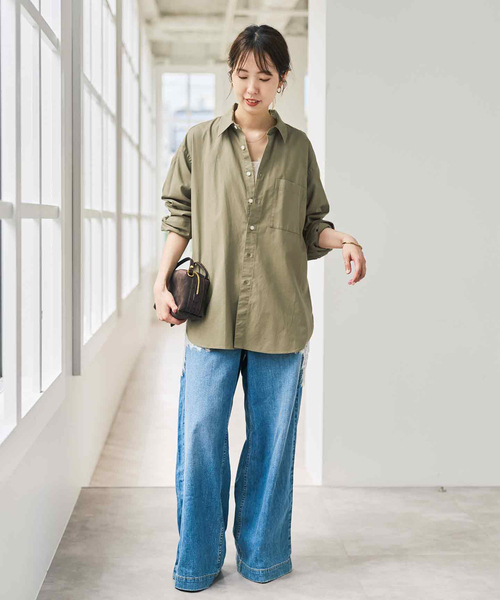 Spick & Span(スピックアンドスパン)の「ソフトオックスルーズシャツ(シャツ/ブラウス・レディース・カーキ/サックスブルー/ブルー系その他/ホワイト・FREE)」の6枚目の写真