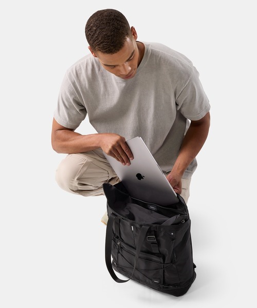 Matador（マタドール）の「Matador/マタドール 24L Tote Pack/24L トートパック（トートバッグ・メンズ・ワインレッド/ブラック/ダークグリーン・FREE）」の20枚目の写真