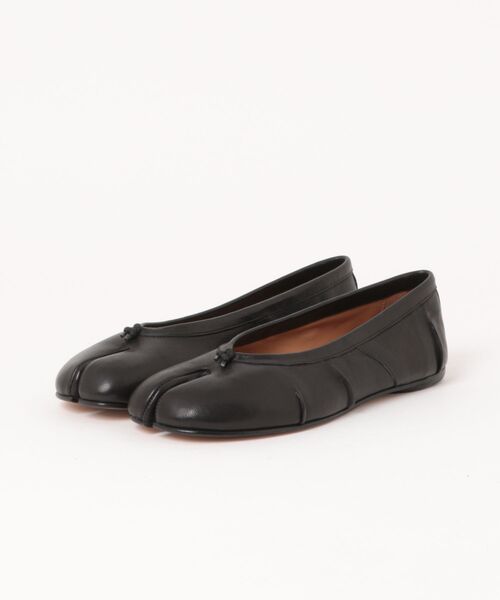Maison Margiela（メゾンマルジェラ）の「Maison Margiela TABI BALLERINA NEW（バレエシューズ・レディース・ブラック・38/37/39）」の2枚目の写真