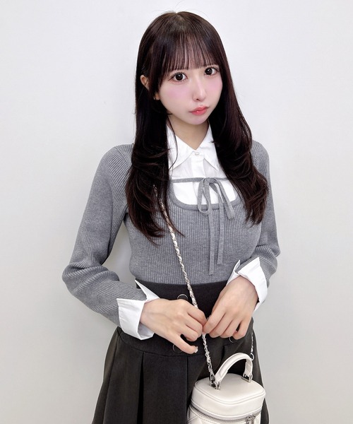INGNI(イング)の「【WEB限定】シャツドッキングフロントリボンニット(ニット/セーター・レディース・ブラック×ホワイト/グレー系9/グレー×ホワイト/ブラック系その他/ネイビー系8/ワイン系2・M)」の4枚目の写真