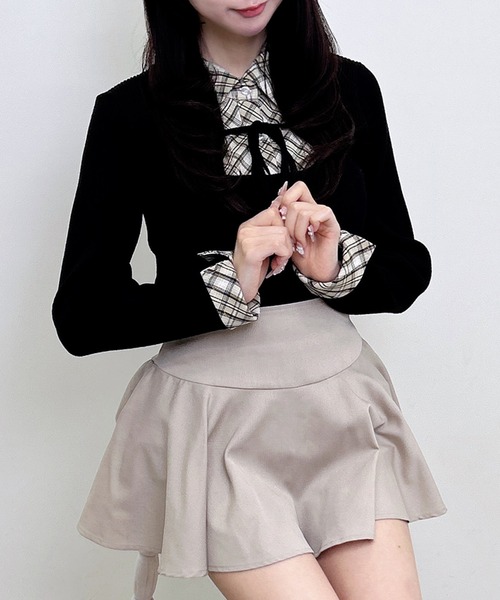 INGNI(イング)の「【WEB限定】シャツドッキングフロントリボンニット(ニット/セーター・レディース・ブラック×ホワイト/グレー系9/グレー×ホワイト/ブラック系その他/ネイビー系8/ワイン系2・M)」の17枚目の写真