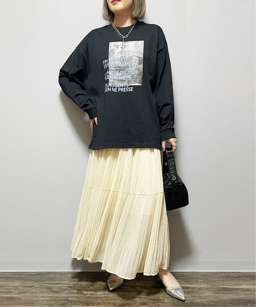 Fizz(フィズ)の「コットン天竺 フォトプリント ロンT(Tシャツ/カットソー・レディース・パープル/チャコール/ホワイト/ブラック・M)」の18枚目の写真
