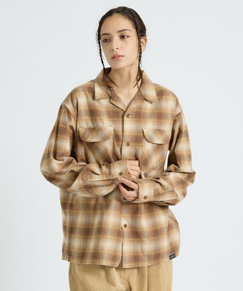 PENDLETON(ペンドルトン)の「【PENDLETON / ペンドルトン】BOARD SHIRT /ボードシャツ/オープンカラーチェックシャツ/ユニセックス(シャツ/ブラウス・メンズ・グレイッシュベージュ/ブルー系その他/グリーン系その他/ベージュ系その他/レッド系その他/ピンク系その他/ブラック系その他/その他・M/L)」の2枚目の写真