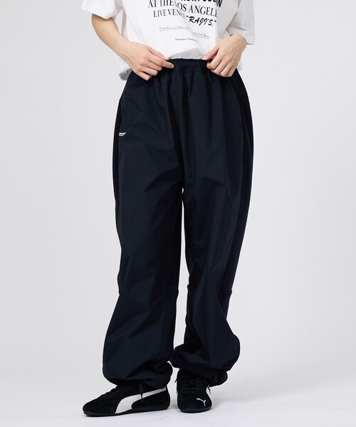 +phenix(プラスフェニックス)の「【+phenix / プラスフェニックス】GORE-TEX WINDSTOPPER FLEECE DOCKING PANTS / ゴアテックス ウインドストッパー フリースドッキングパンツ(その他パンツ・メンズ・ブラック/ネイビー・L/M)」の1枚目の写真