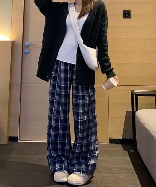 mebole（メボレ）の「lace waist checkered wide pants（その他パンツ・レディース・ネイビー・FREE）」の20枚目の写真