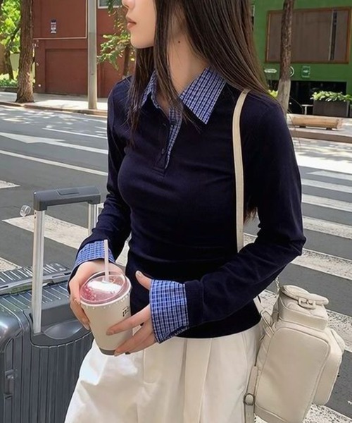 AsheKsha(アシクシャ)の「チェック切り替えポロネックロング T シャツ タイトシルエット レディーストップス(Tシャツ/カットソー・レディース・ネイビー・M)」の2枚目の写真