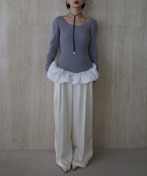 Ameri（アメリ）の「BALLOON HEM DOCKING KNIT TOP（ニット/セーター・レディース・ブラック/グレー/カーキ・FREE）」の20枚目の写真