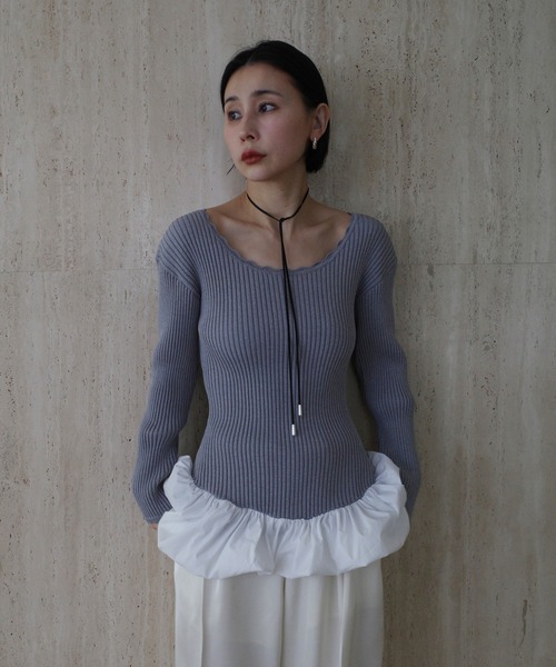 Ameri（アメリ）の「BALLOON HEM DOCKING KNIT TOP（ニット/セーター・レディース・ブラック/グレー/カーキ・FREE）」の17枚目の写真