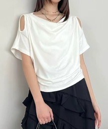 ドレープネックオフショルダーTシャツ