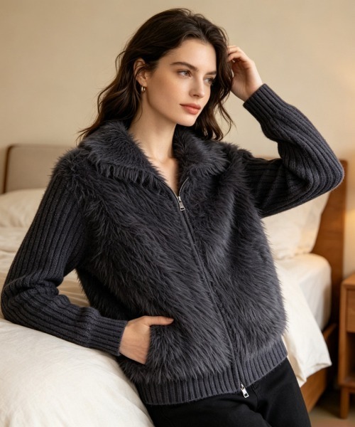 Ritzy(リッツィー)の「ファー切替ジップニットブルゾン(ブルゾン・レディース・ブラック/ホワイト/モカ/チャコール・FREE)」の17枚目の写真