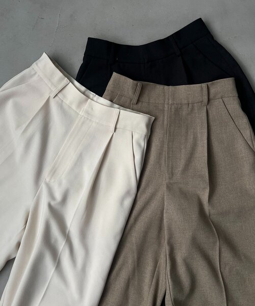 CAPRICIEUX LE'MAGE(カプリシューレマージュ)の「【yuu企画】1タックストレートパンツ(スラックス・レディース・ブラック/ホワイト系その他/ベージュ・PS/36/38/TM)」の8枚目の写真