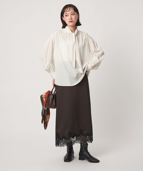 green label relaxing(グリーンレーベルリラクシング)の「ボータイ ブラウス(シャツ/ブラウス・レディース・ライトブルー/ホワイト/ネイビー・FREE)」の11枚目の写真