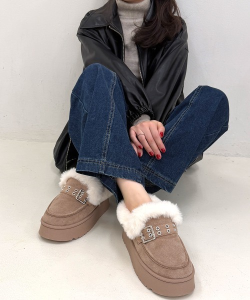 DEMETER(デメテル)の「厚底 プラットフォーム バックルデザイン ファームートンシューズ(ブーツ・レディース・ブラック/ベージュ/キャメル・LL/S/M/L)」の12枚目の写真