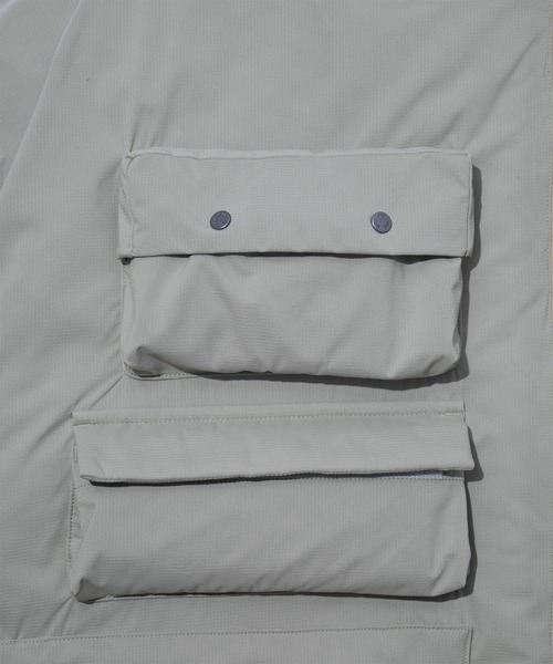 F/CE. (エフシーイー)の「F/CE. PERTEX PADDING FESTIVAL JK 2.0 / エフシーイー パーテックス パディング フェスティバル ジャケット 2.0(ダウンジャケット/コート・メンズ・セージグリーン/ブラック・X-LARGE/LARGE/MEDIUM/SMALL)」の14枚目の写真
