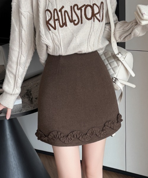 OThe.Naeun(オザナウン)の「wool frill mini skirt(スカート・レディース・ブラウン/グレー/ブラック・FREE)」の3枚目の写真