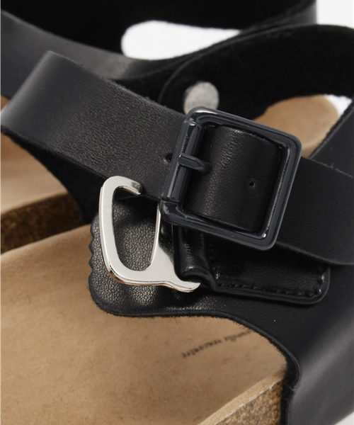 LBC（エルビーシー）の「フットベットカラーサンダル  （サンダル・レディース・ブルー/ブラック/ホワイト・MEDIUM/LARGE）」の5枚目の写真