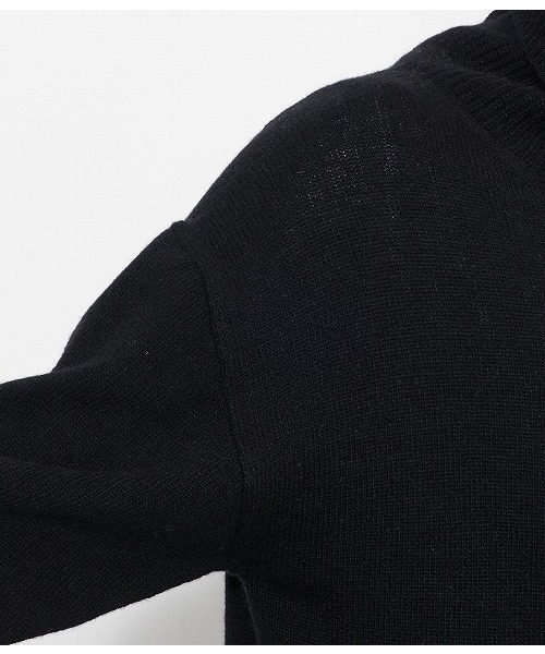 ADAM ET ROPE'(アダムエロペ)の「ラムウール オフタートルネック(ニット/セーター・メンズ・ホワイト/ブラック・MEDIUM/LARGE)」の15枚目の写真