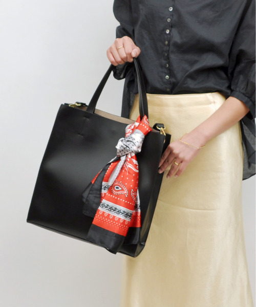 カシュカシュ Cachecache 大判スカーフ付トートバッグ トートバッグ Cache Cache カシュ カシュ のファッション通販 Zozotown