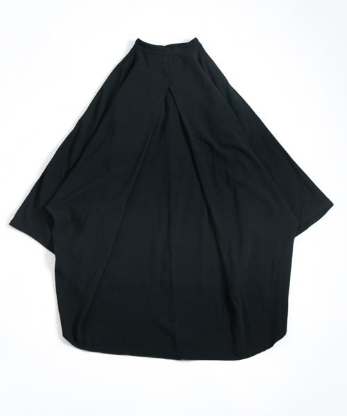 OURET（オーレット）の「マオカラーポンチョ -　100/2強撚ガーゼ　-（シャツ/ブラウス・メンズ・ブラック/グリーン系その他/ベージュ・1/2/3）」の13枚目の写真