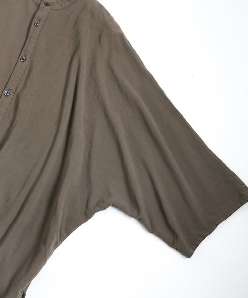 OURET（オーレット）の「マオカラーポンチョ -　100/2強撚ガーゼ　-（シャツ/ブラウス・メンズ・ブラック/グリーン系その他/ベージュ・1/2/3）」の21枚目の写真
