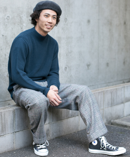 URBAN RESEARCH(アーバンリサーチ)の「C/A片畦モックネック(ニット/セーター・メンズ・ホワイト/ブラック/グレー/ベージュ/ブルー・LARGE/MEDIUM)」の17枚目の写真