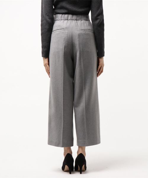 Te chichi（テチチ）の「フラノクロップドパンツ（その他パンツ・レディース・ネイビー/グレー/オフホワイト/キャメル・SMALL/MEDIUM）」の6枚目の写真