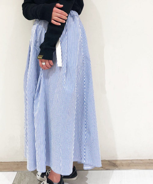 OLD BETTY'S(オールドベティーズ)の「Volume Long Skirt/ボリューム ロング スカート(スカート・レディース・ベージュ/ブルー・FREE)」の2枚目の写真