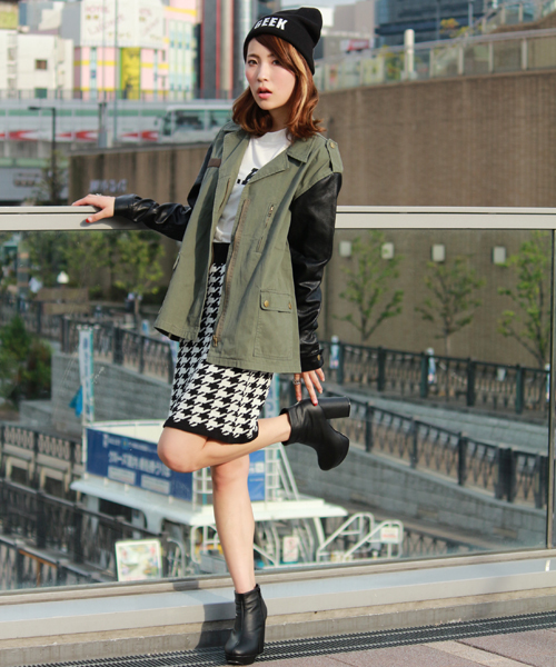 WEGO（ウィゴー）の「WEGO/フェイクレザースリーブF2ジャケット（ミリタリージャケット・レディース・カーキ/その他1・FREE）」の14枚目の写真