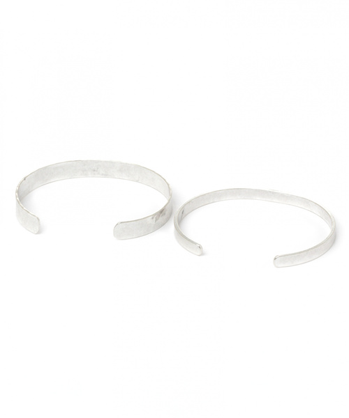 GLOBAL WORK（グローバルワーク）の「セットバングル/821729（バングル/リストバンド・メンズ・ライトグレー/グレー系その他3・FREE）」の3枚目の写真