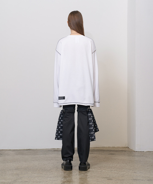 OY（オーワイ）の「グラデーションロゴ長袖Tシャツ/カットソー（Tシャツ/カットソー・メンズ・ホワイト/ブラック/オレンジ・FREE）」の6枚目の写真