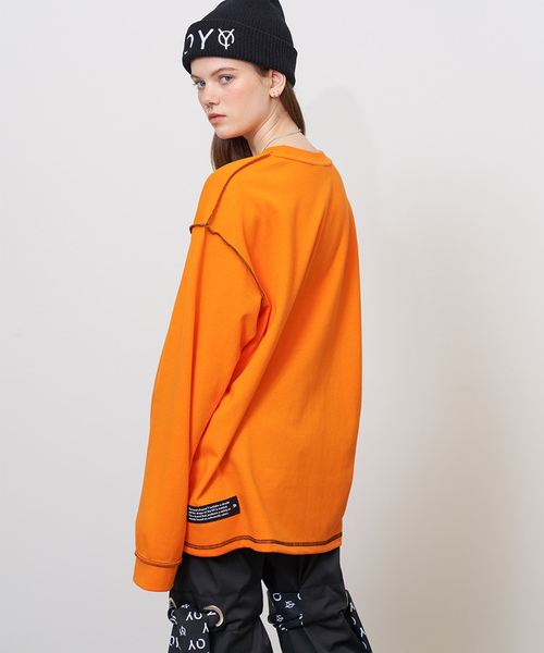 OY（オーワイ）の「グラデーションロゴ長袖Tシャツ/カットソー（Tシャツ/カットソー・メンズ・ホワイト/ブラック/オレンジ・FREE）」の15枚目の写真