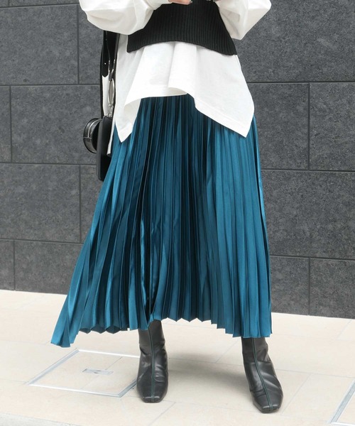 【美品】セオリー　サテン プリーツ ミディスカート /ノクターンネイビー LUXE】メタリックサテンギャザースカート | おしゃれな大人