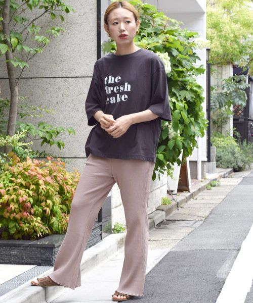 w closet（ダブルクローゼット）の「リブベルボトムパンツ（その他パンツ・レディース・ベージュ/オフホワイト/グレー系その他/ライトブラウン/スミクロ・FREE）」の11枚目の写真