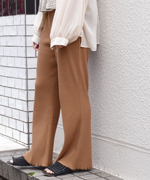 w closet（ダブルクローゼット）の「リブベルボトムパンツ（その他パンツ・レディース・ベージュ/オフホワイト/グレー系その他/ライトブラウン/スミクロ・FREE）」の7枚目の写真