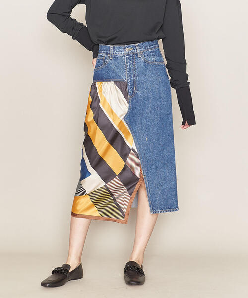 ASTRAET(アストラット)の「ASTRAET(アストラット)プリントコンビ デニム スリットスカート(デニムスカート)」|ネイビー