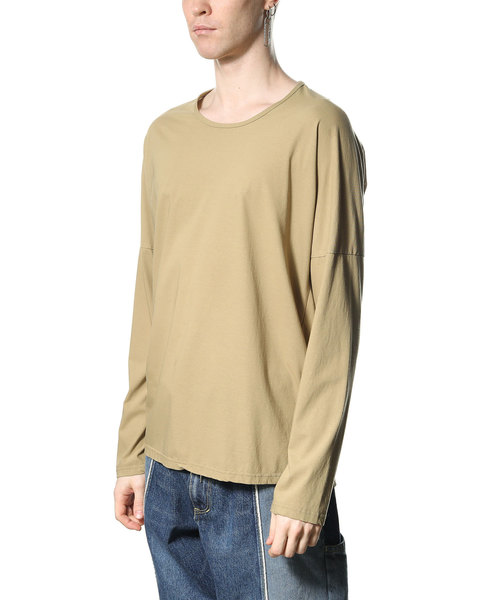 KAZUYUKI KUMAGAI ATTACHMENT(カズユキクマガイアタッチメント)の「40/-フレスカハイケージ天竺 クルーネックドルマンL/S(Tシャツ/カットソー・メンズ・ホワイト/ライトブルー/ブラック/オフホワイト/ライトベージュ・1/2/3)」の8枚目の写真