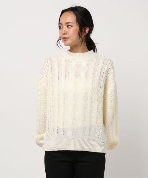 STYLEBLOCK(スタイルブロック)の「ケーブル編みバックリボンボリュームスリーブケーブルニットセーター(ニット/セーター・レディース・ブラック/ブラウン系その他/ベージュ系その他/ピンク系その他/オフホワイト・M)」の8枚目の写真
