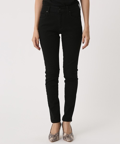 AZUL by moussy(アズールバイマウジー)の「A PERFECT DENIM/アズールパーフェクトデニム(デニムパンツ・レディース・ブラック/ブルー/ダークブルー・SMALL/MEDIUM/LARGE/X-LARGE/X-SMALL/XX-SMALL)」の8枚目の写真