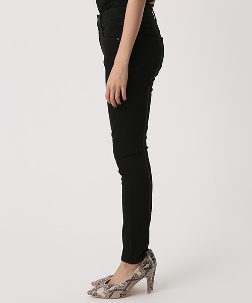 AZUL by moussy(アズールバイマウジー)の「A PERFECT DENIM/アズールパーフェクトデニム(デニムパンツ・レディース・ブラック/ブルー/ダークブルー・SMALL/MEDIUM/LARGE/X-LARGE/X-SMALL/XX-SMALL)」の11枚目の写真