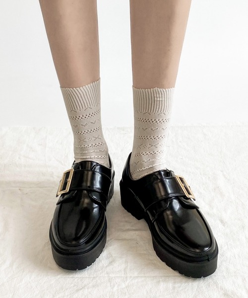 Shoes in Closet（シューズインクローゼット）の「軽量厚底 マニッシュ ワンベルトバックル  ローファー 1978（ローファー・レディース・ブラック/ブラック系その他/ダークブラウン/ブラック系その他5/ブラウン系その他5/アイボリー/ベージュ系その他5/グレー系その他7/ブラック系その他6/グレー系その他6/ベージュ系その他6/イエロー系その他6/ブラウン系その他6/ブラウン系その他・LL/S/M/L/4L/3L/XS/5L/6L）」の18枚目の写真